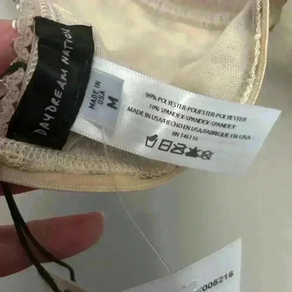 DAYDREAM NATION BEVERLY BRA- FLORAL TAN  SZ M STYLE# DNW005216 - Picture 7 of 8